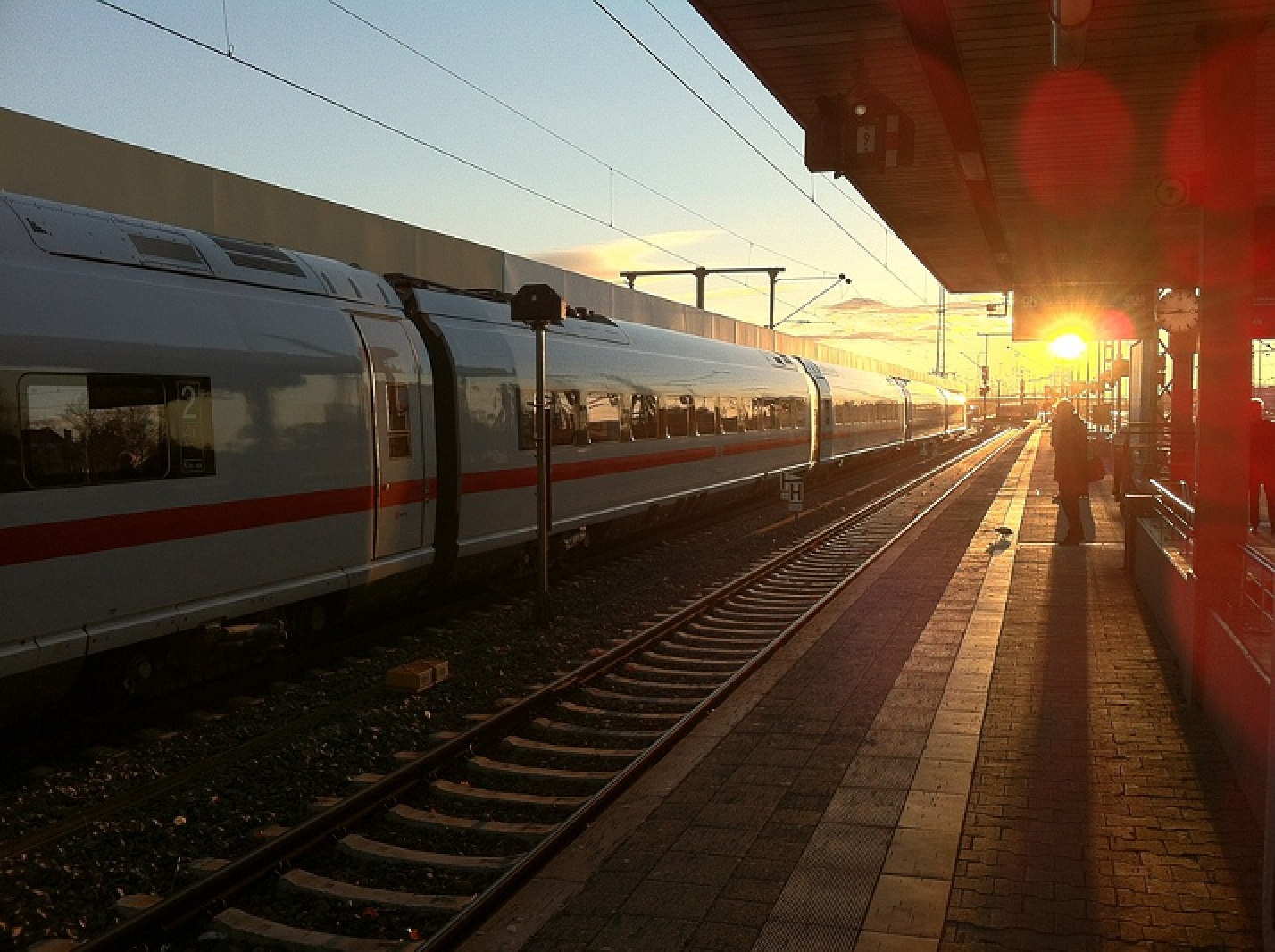 UE. Premio Women in Rail 2024: stimolare talenti femminili per un’industria ferroviaria  competitiva e sostenibile